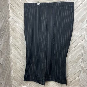 NWT Lane Bryant black white pinstripe pants 26/28